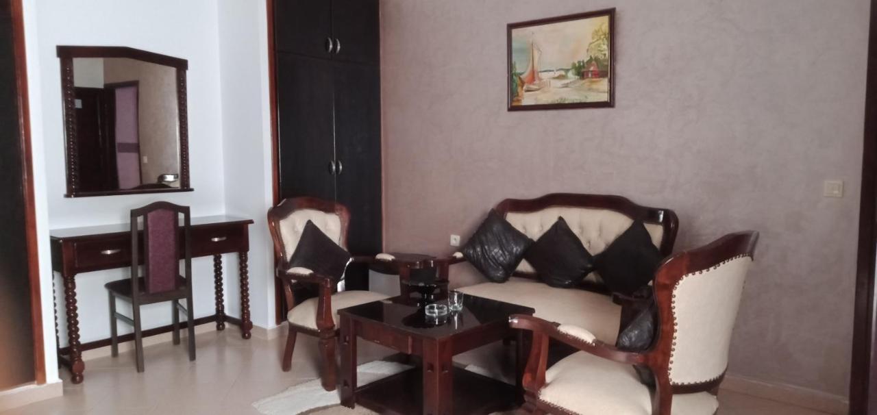 Hotel Cote D'Or Мдик Экстерьер фото